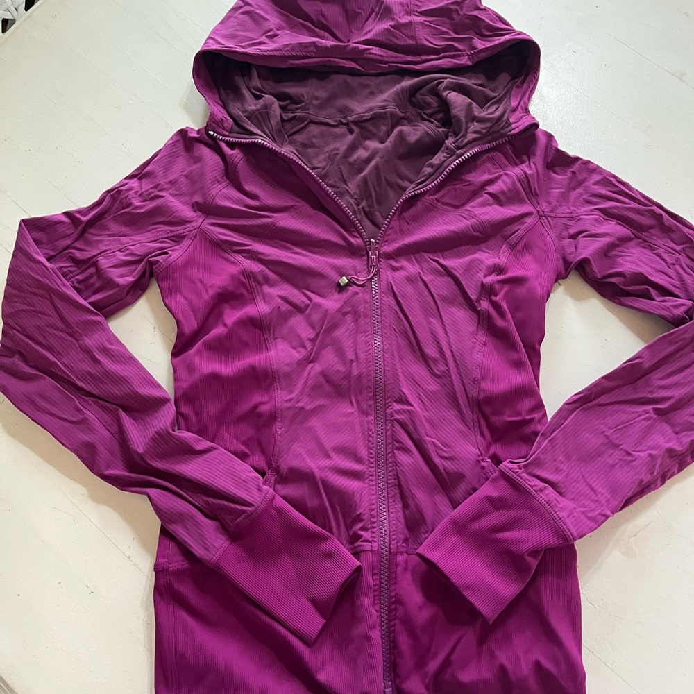 Lulu in flux jacket